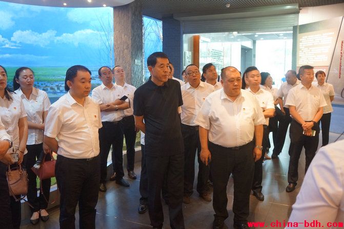 點(diǎn)擊瀏覽下一頁(yè)